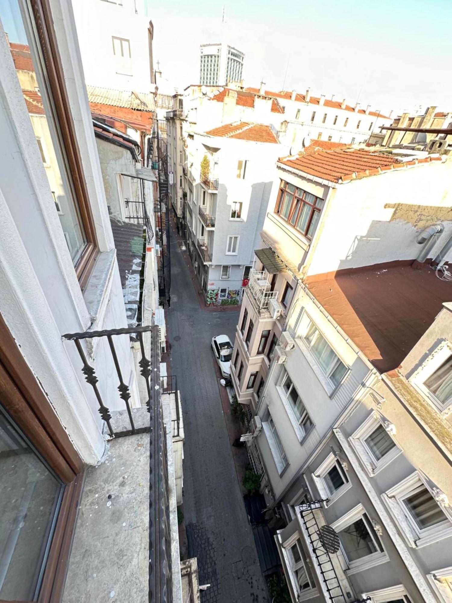 Alyon Suite Hotel Istanbul Exterior photo